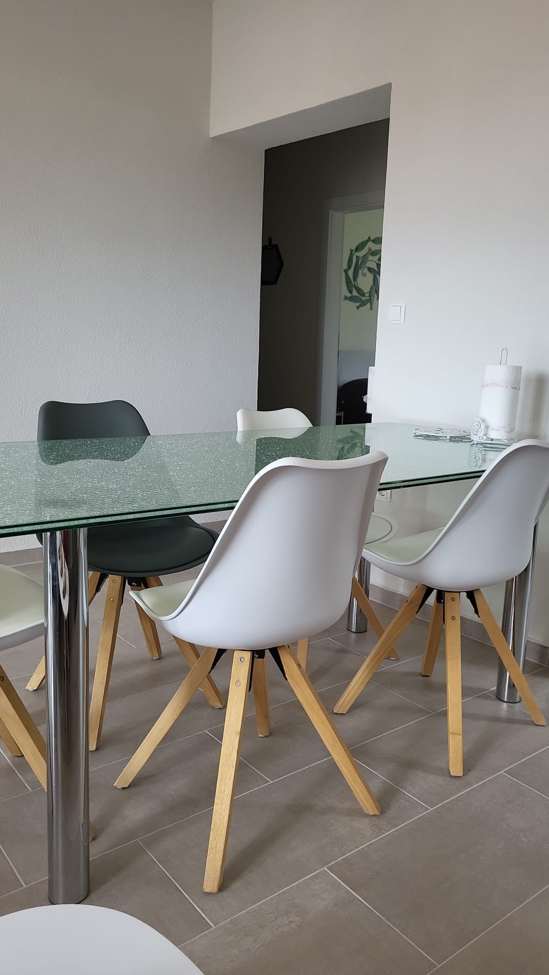 Apartment 4 — 4